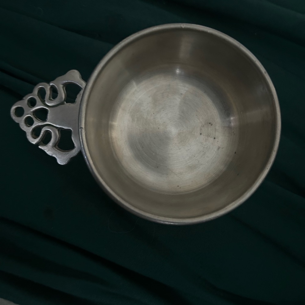 Woodbury Silver Metal Bowl with Ornate Handle for Porridge